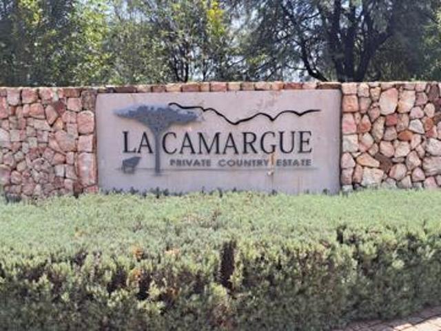 1 170 m² Land available in Melodie