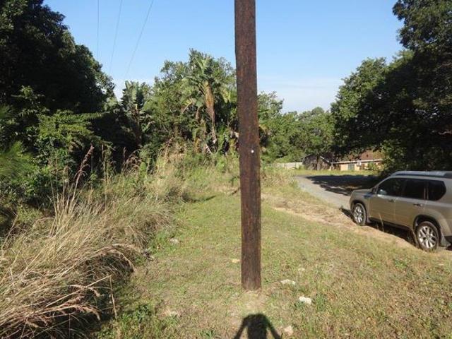 1 174 m² Land available in Palm Beach