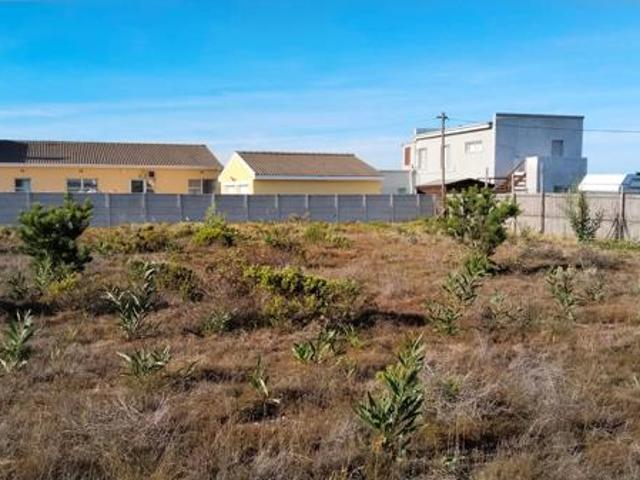 1 179 m² Land available in Fisherhaven