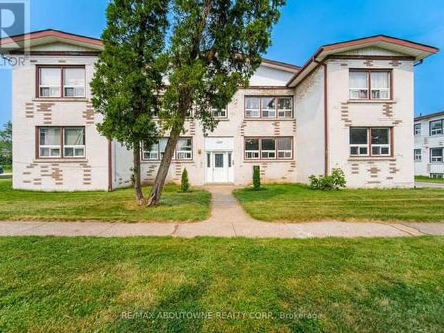 1 1037 Churchill Avenue, Oakville, ON, L6H 2A7 investment for lease | Listing ID W13620 | Royal LePage