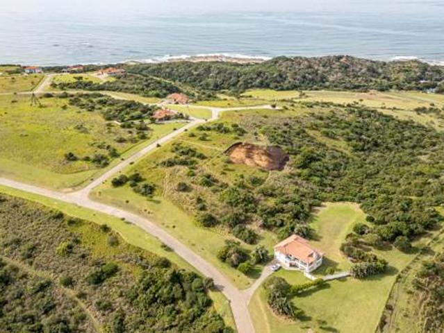 1 106 m² Land available in Khamanga Bay