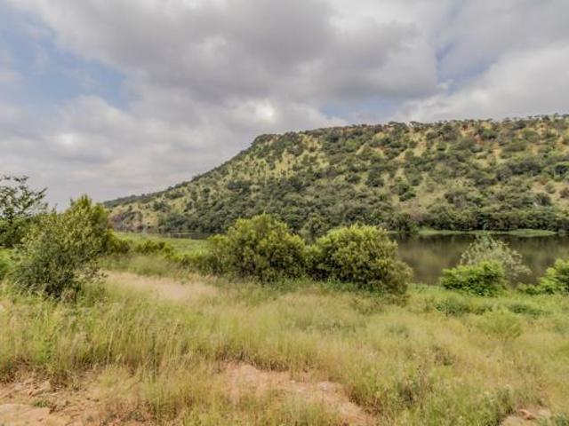 1 109 m² Land available in Estate D Afrique