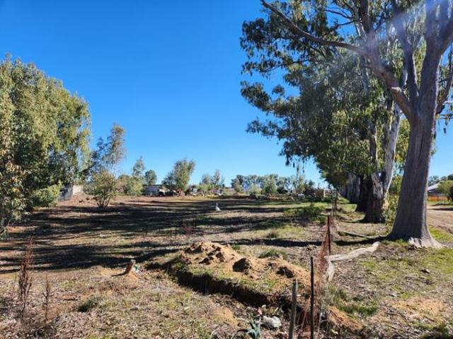 1 115 m² Land available in Nieuwoudtville