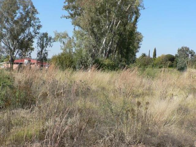 1 115 m² Land available in Derby