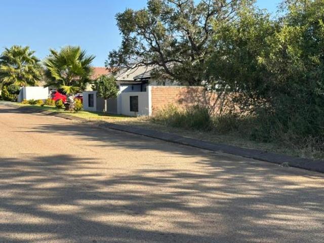 1 120 m² Land available in Seasons Lifestyle Estate