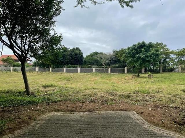 1 122 m² Land available in Zinkwazi Beach