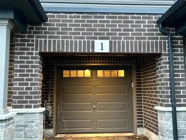 1 124 COMPASS TRAIL