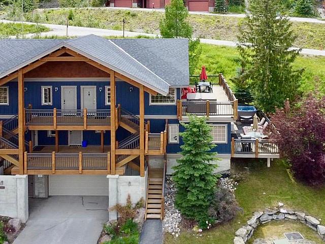 1 1338 Kaufmann View Golden, British Columbia