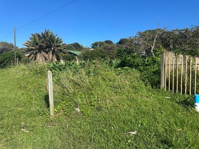 1 137 m² Land available in Leisure Bay