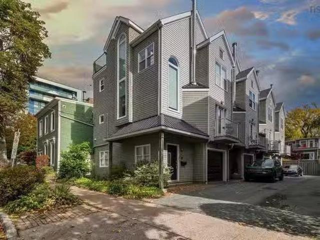 1 1345 Dresden Row, Halifax, NS, B3J 2J9 Luxury Townhouse fo.