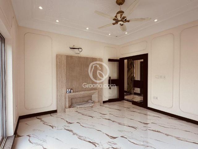 1.1 Kanal House for Sale