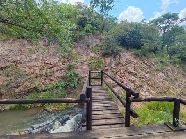 1.1 ha Land available in Bela Warmbaths