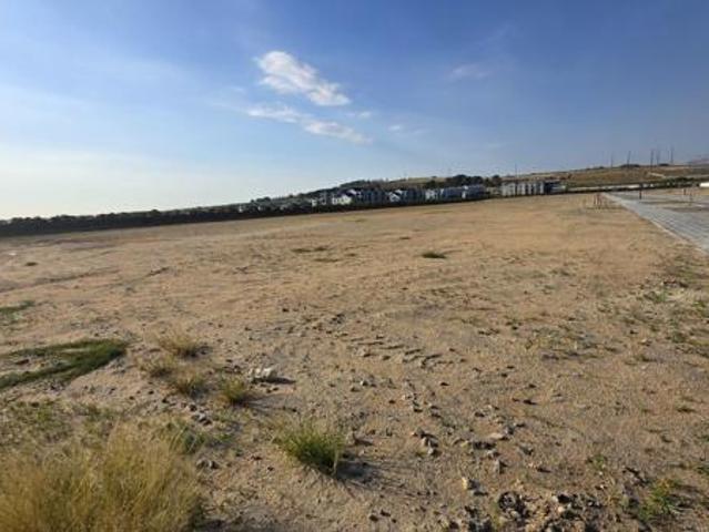 1.1 ha Land available in Sitari