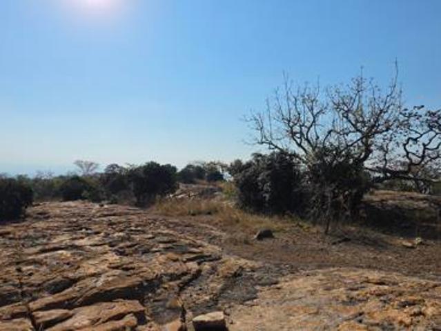 1.1 ha Land available in Uitsig Landgoed Estate