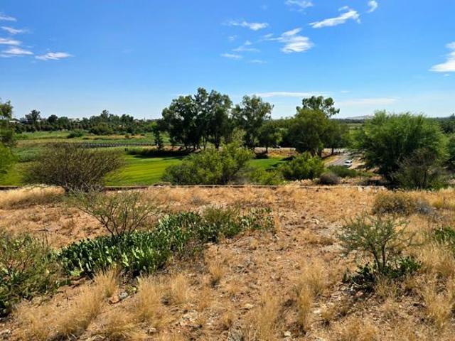 1.1 ha Land available in Upington Outlying