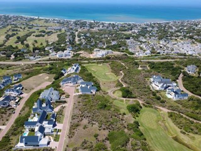 1 247 m² Land available in St Francis Links Golf Estate