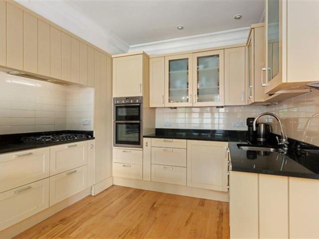 1,250,000 | 57 Woodlawn Park, Churchtown, Dublin 14 DNG Terenure 5008 MyHome. Ie Residential