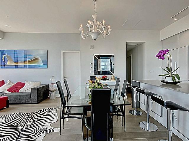 1 250 000$ Condo à Ville marie centre ville Et Vieux Mtl