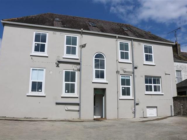1,250 / month | Apartment 4, Old Parochial House, Main Street, Rathangan, Kildare Henry Wiltshire Estate Agents 5015 MyHome. Ie Lettings