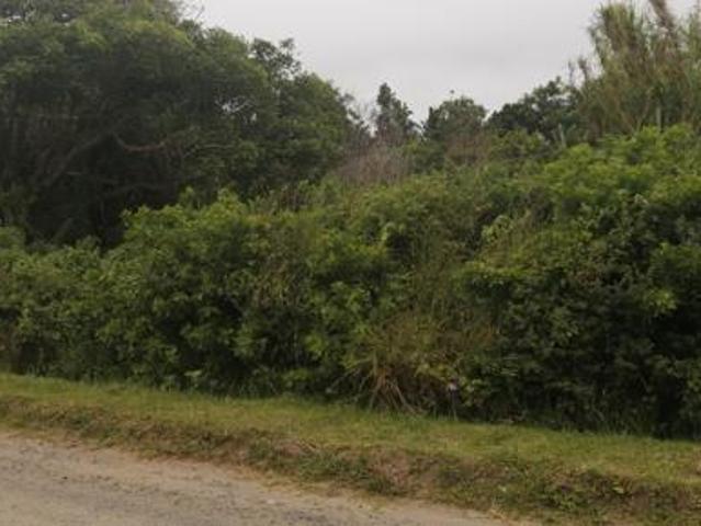 1 252 m² Land available in Port Edward