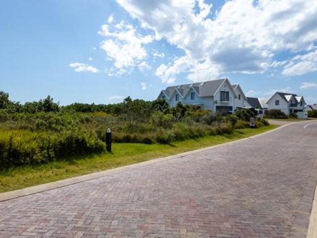 1 254 m² Land available in St Francis Links Golf Estate