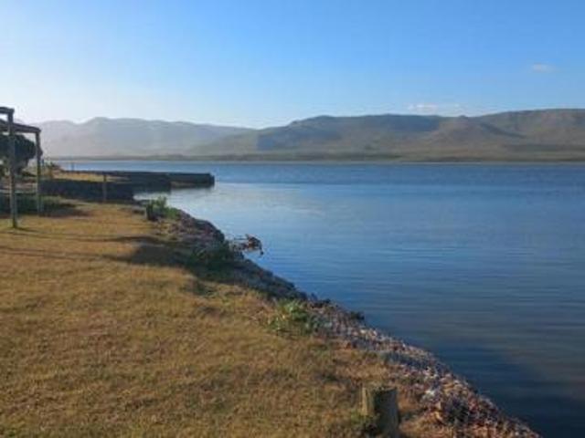 1 256 m² Land available in Fisherhaven