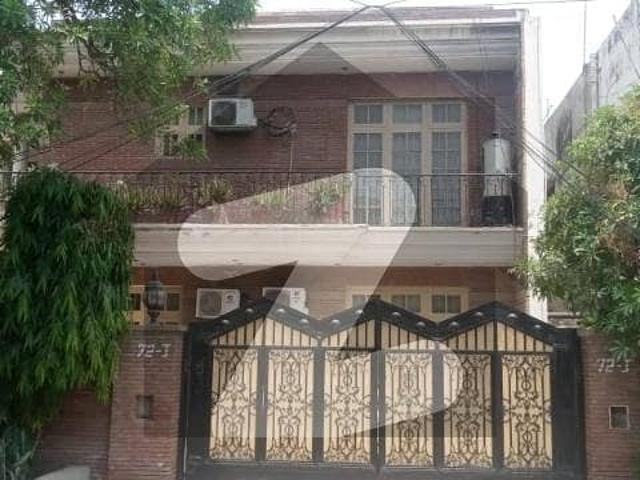 Fully Constructed House Corner In Gulberg 3, Lahore