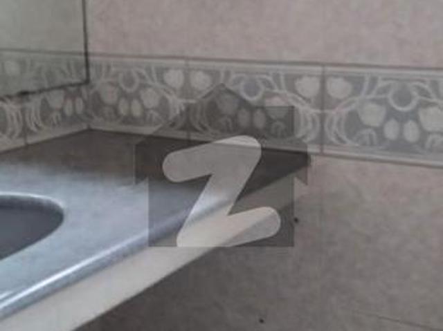 1.25 Kanal House Available For Rent in Main Cavalary Ground Lahore Cavalry Ground