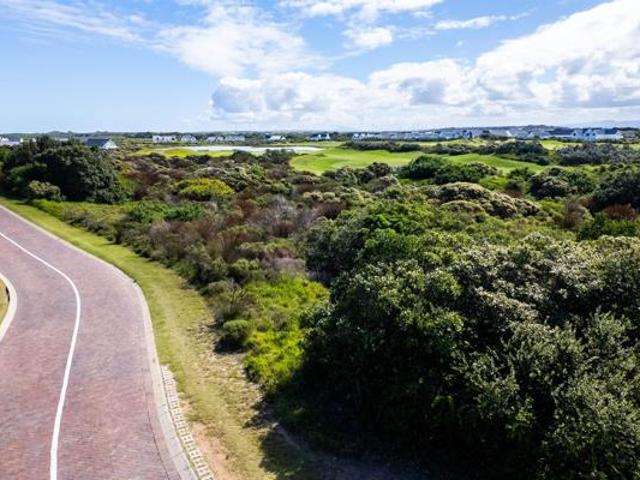 1 273 m² Land available in St Francis Links Golf Estate