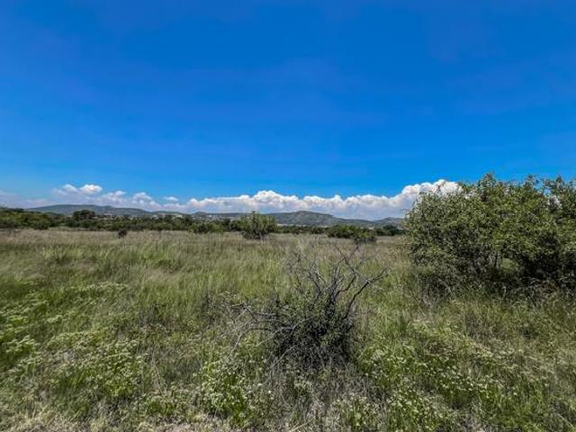 1 276 m² Land available in Melodie