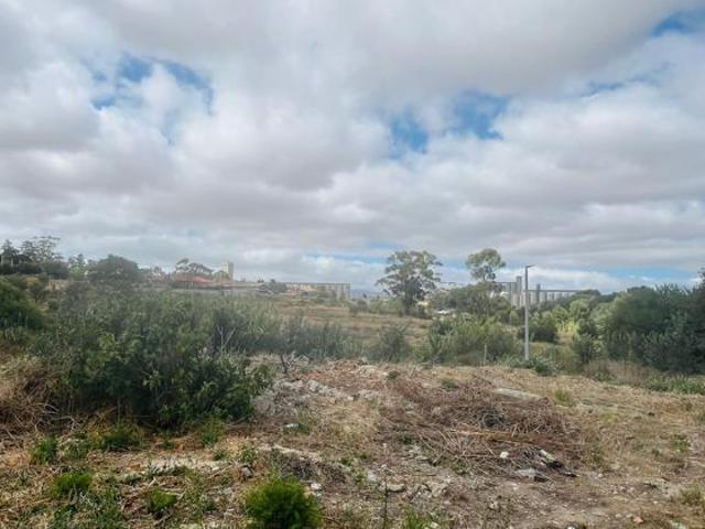 1 278 m² Land available in Caledon