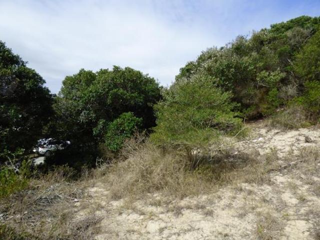 1 280 m² Land available in West Beach