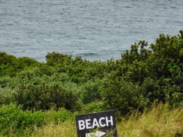 1 289 m² Land available in Sheffield Beach