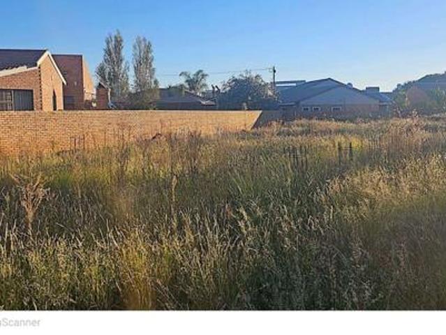 1 290 m² Land available in Hillcrest