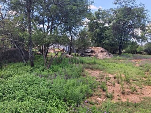 1 294 m² Land available in Vaal de Grace Golf Estate