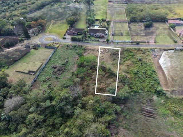 1 200 m² Land available in Mandeni