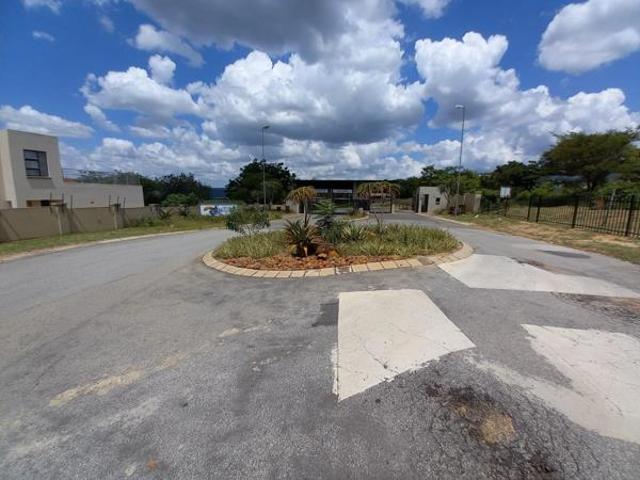 1 200 m² Land available in Drum Rock