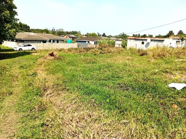 1 200 m² Land available in Esikhawini