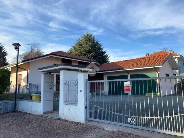 1.000 / mese, 120 Mq Tecnocasa.it 61138923