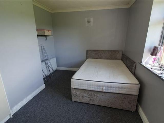 1,200 / month | Myoran, Leitrim Village, Roscommon Gordon Hughes Estate Agents 5005 MyHome. Ie Lettings