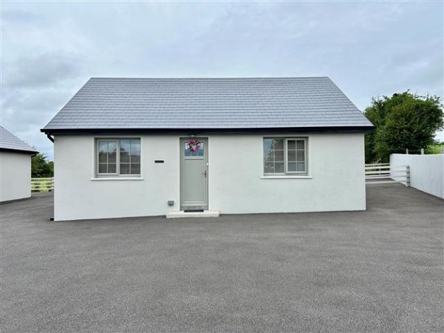 1,200 / month | Swallows Nest, Ardcarn, Cootehall, Boyle, Roscommon Gallagher Auctioneers Ltd 5010 MyHome. Ie Lettings