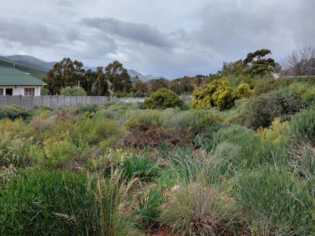 1 201 m² Land available in Montagu