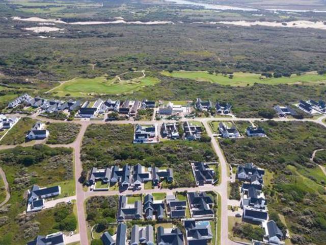 1 206 m² Land available in St Francis Links Golf Estate