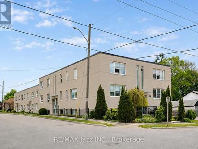 1 209 Stacey Avenue, Oshawa Central, ON, L1H 5A6 investment for lease | Listing ID E13625 | Royal LePage