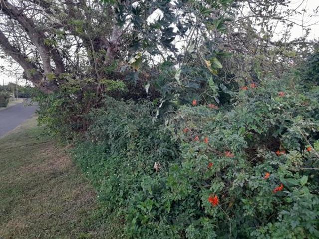 1 210 m² Land available in Desainager