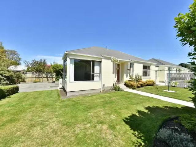 1 & 2/16 Mulberry Place, Redwood, NZ 8051 House for Sale