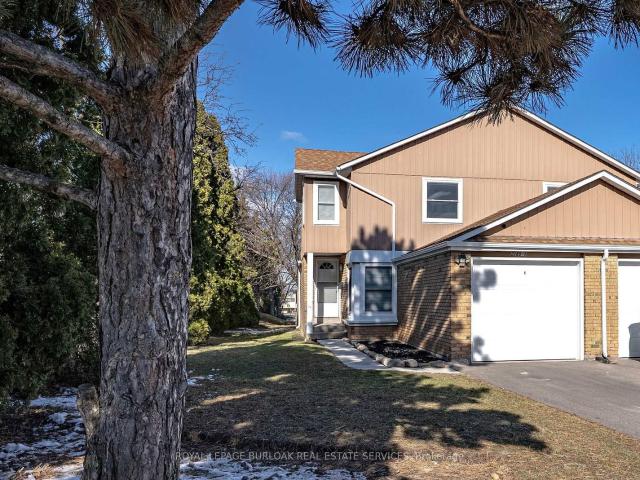 1 2185 Fairchild Boulevard, Burlington | 3Beds/1Bath, Townhouse, $724,900 | Condos. Ca