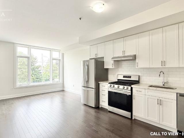 1 21 Blackstone St, North York, Ontario M6L 0A5 GORGEOUS 2 BEDROOM FREEHOLD TOWNHOUSE WITH MODERN FINISHES Townhome for Rent