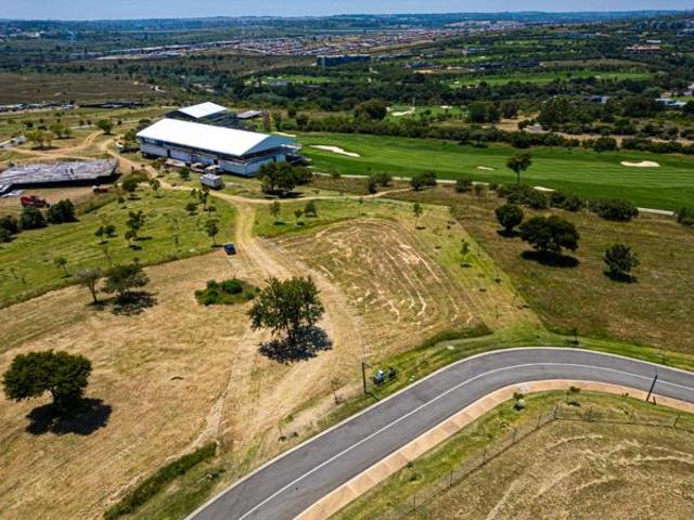 1 221 m² Land available in Steyn City
