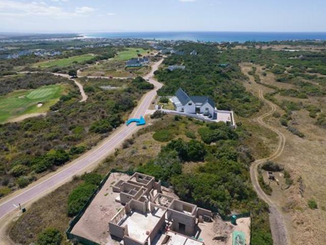 1 227 m² Land available in St Francis Links Golf Estate